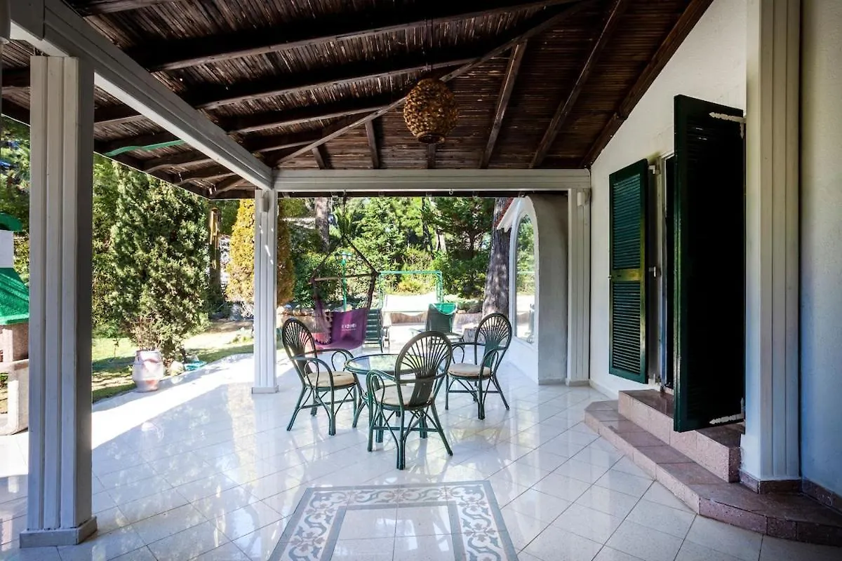 Sani Villa Suave With Pool Griechenland